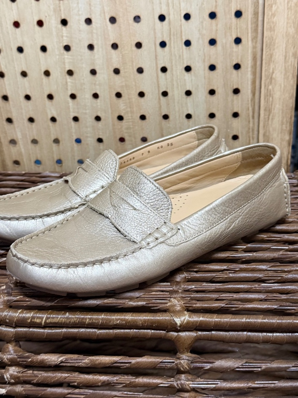 Cole Haan Nike Air Metallic Gold Leather Penny Loafers Driving Mocs 7